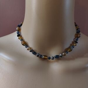 Beautiful women's multi colored bead necklace